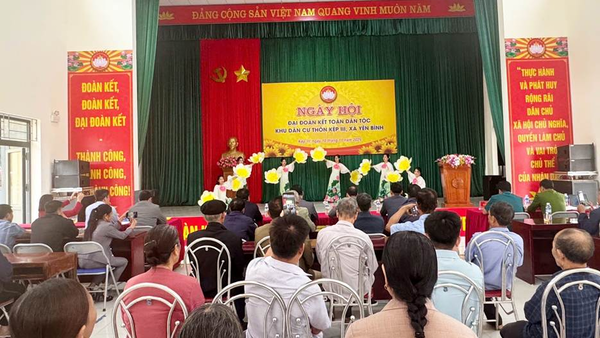 Thôn Kép III tưng bừng tổ chức Ngày hội Đại đoàn kết toàn dân tộc năm 2025