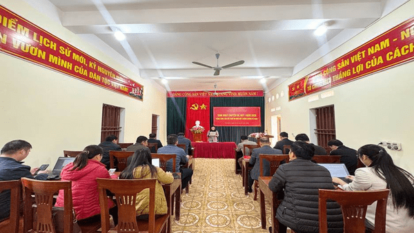 Chi bộ các cơ quan Đảng xã Yên Bình tổ chức sinh hoạt chuyên đề quý I năm 2026 "Đảng cộng sản Việt Nam - 96 năm một chặng đường vẻ vang"